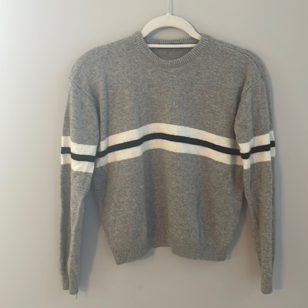 Brandy Melville Sweater